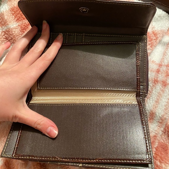 Prada purse and wallet - Picture 5 of 14